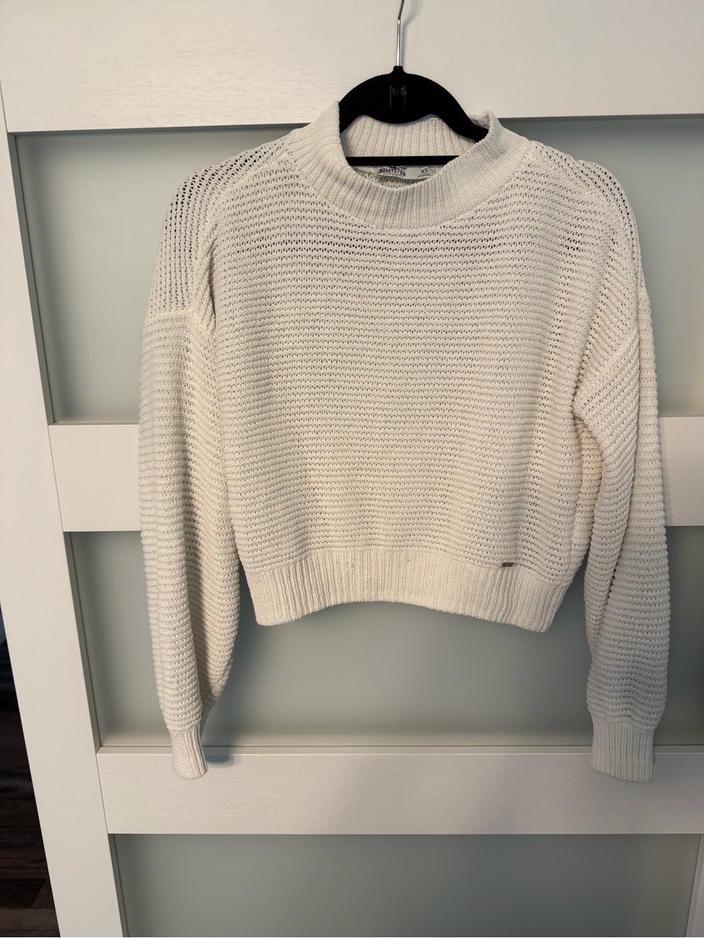Hollister Cream Mock Neck Knit Sweater